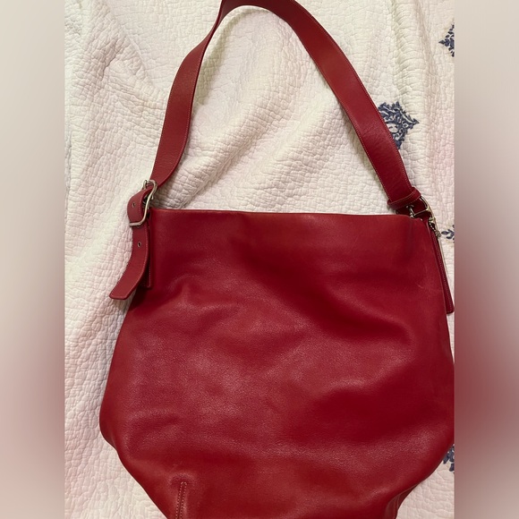 Authentic Coach Bucket purse & matching Wallet. - Picture 4 of 9